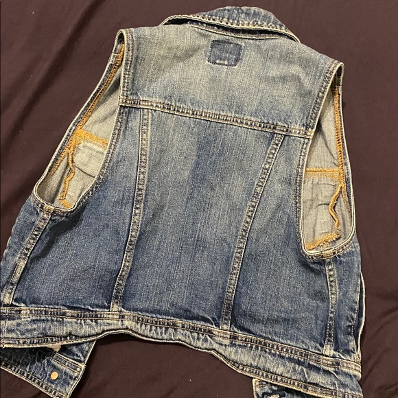 American Eagle Denim Jacket Vest - Picture 3 of 3